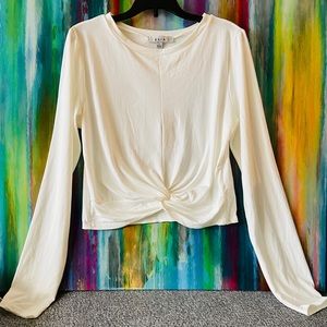 White form fitting long sleeved soft crop top